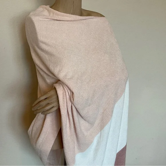 Barefoot Dreams CozyChic Ultra Lite Knit Sunset Poncho Pale Pink One Size Plus - Picture 9 of 16